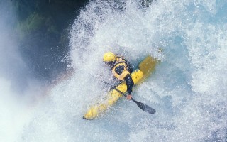 张镇麟和曾凡博谁更强？张镇麟和曾凡博谁更强一点？